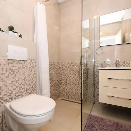 Beachfront Corluka Hébergement de vacances