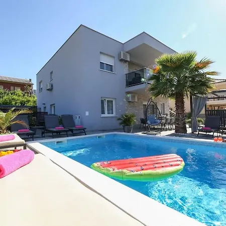 Beachfront Corluka Hébergement de vacances