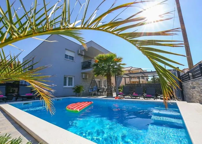 Vakantiehuis Beachfront Corluka Kaštela